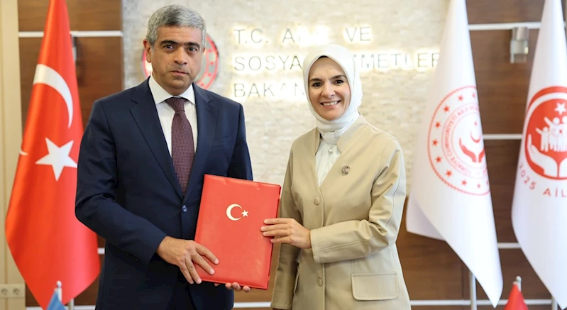 Bakanımız Göktaş, Azerbaycan Çalışma ve Halkın Sosyal Koruması Bakanı Aliyev ile bir araya geldi