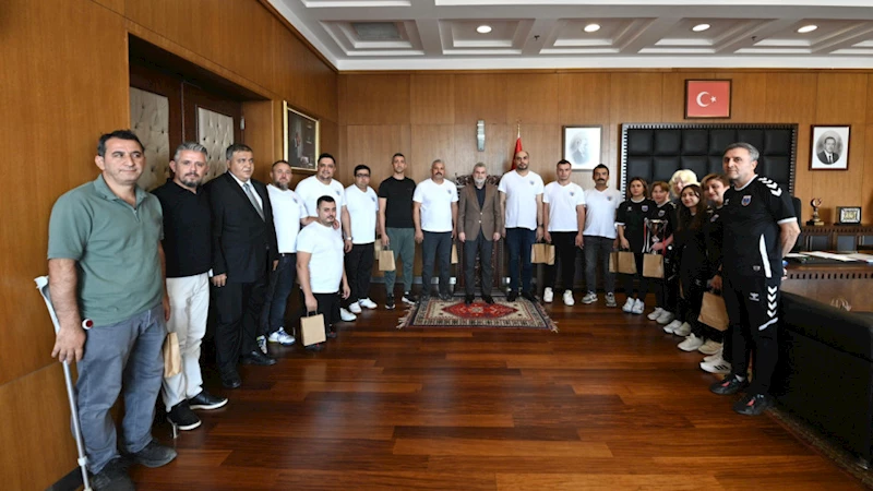 Başkan Görgel, Şampiyon Takımı Ağırladı