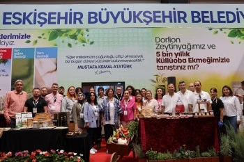 BAŞKAN ÜNLÜCE TARIM FUARINI ZİYARET ETTİ