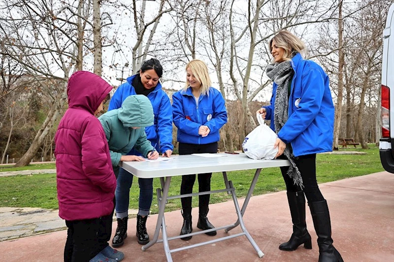 Büyükşehir’den öğrencilere evlere teslim beslenme desteği