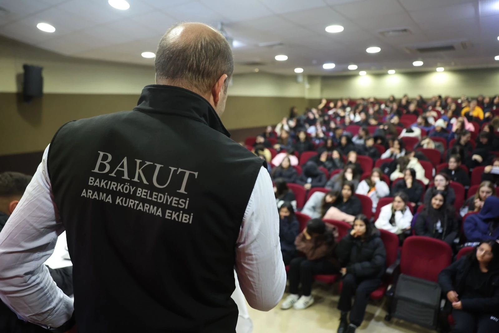 İstanbul Bakırköy Belediyesi gönüllüleri arıyor