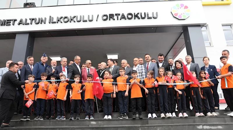 BAŞKAN ÇOLAKBAYRAKDAR: “EĞİTİME YAPILAN YATIRIM, GELECEĞE YAPILAN YATIRIMDIR”