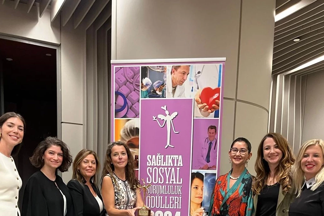 15 kadın hekim “Kadına Sağlık” için mikrofon başında