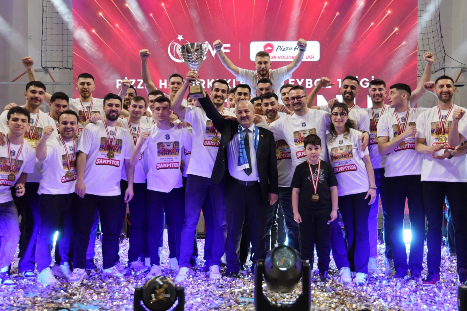 Gebze Belediyespor Kupa Voley sahnesine çıkıyor!