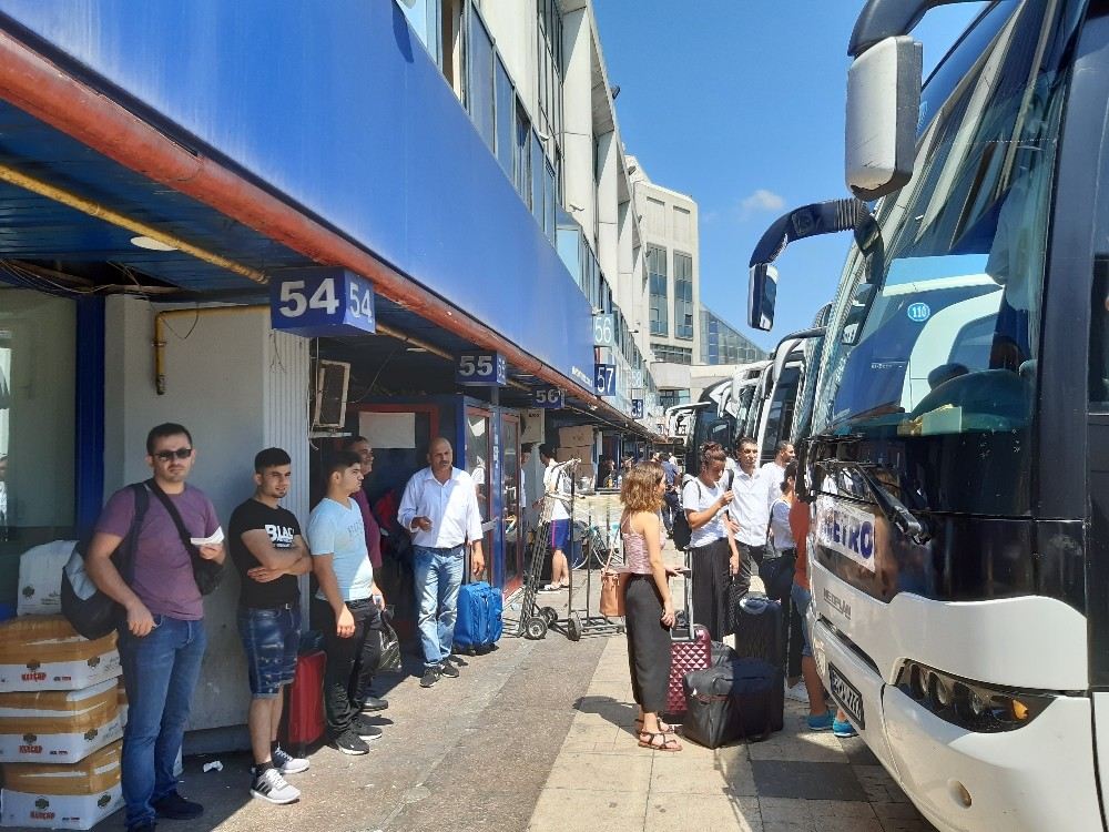 15 Temmuz Demokrasi Otogarında Arefe Günü Yaşanan Yoğunluk Havadan Görüntülendi