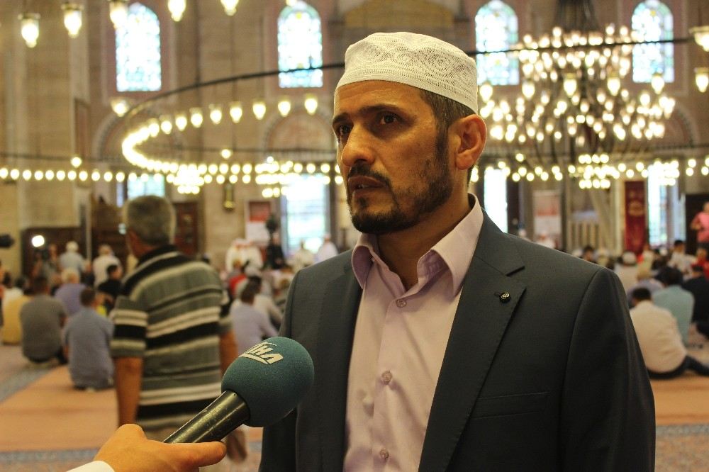 15 Temmuz Gecesi Şehzade Camiinde Minareden Sela Ve İstiklal Marşı Okuyan Müezzin O Geceyi Anlattı