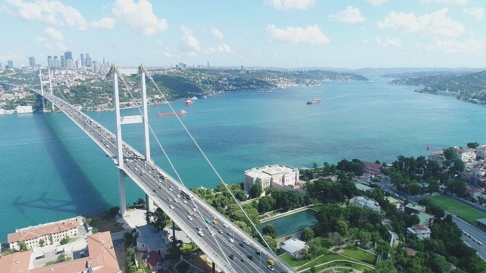 15 Temmuz Şehitler Köprüsünde Oluşan Trafik Yoğunluğu Havadan Görüntülendi