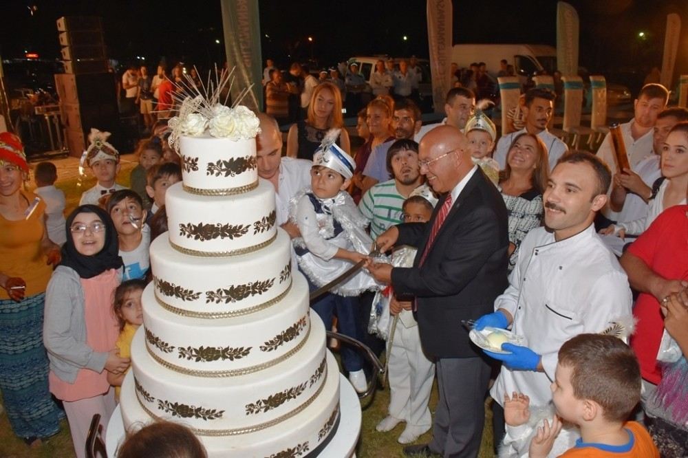 3. Geleneksel Sünnet Şöleni Büyük Coşkuya Sahne Oldu