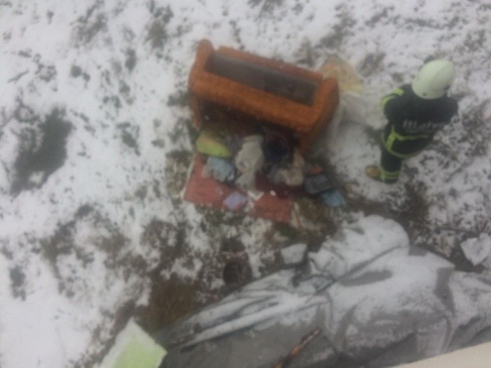 3 Yaşındaki Bebek Çıkan Yangında Yaralandı