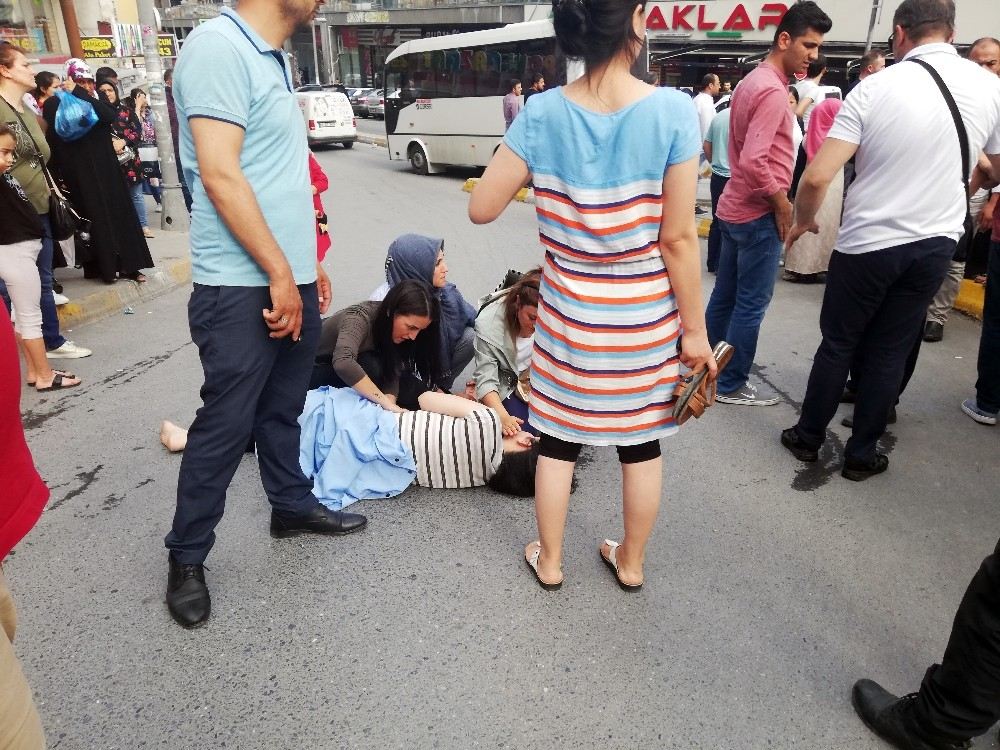 7 Aylık Hamile Kadına Kamyonet Çarptı, Vatandaşlar Seferber Oldu