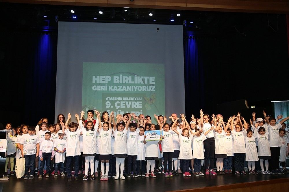 9Uncu Ataşehir Belediyesi Çevre Ödülleri Dağıtıldı