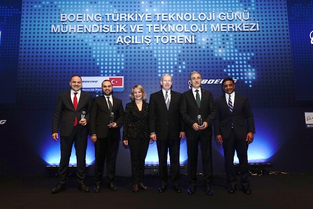 Abdli Uçak Üreticisi Boeing, Türkiyede Mühendislik Ve Teknoloji Merkezi Açtı