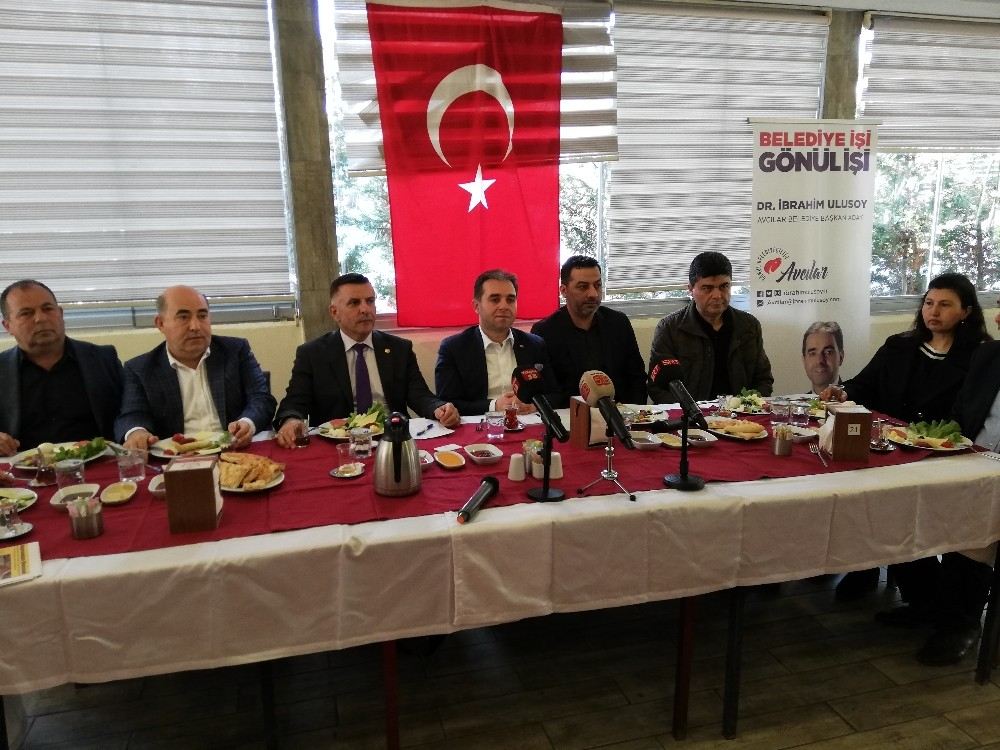 Ak Parti Avcılar Belediye Başkan Adayı Dr. İbrahim Ulusoy, Sivaslı Vatandaşlara Buluştu