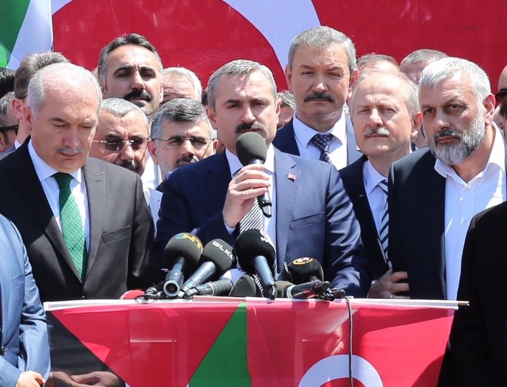 Ak Parti İstanbul İl Başkanlığı, İsrailin Filistinlilere Uyguladığı Zulmü Protesto Etti