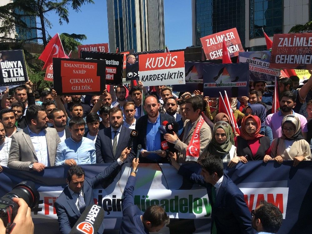 Ak Partili Gençlerden İsrail Konsolosluğu Önünde Protesto