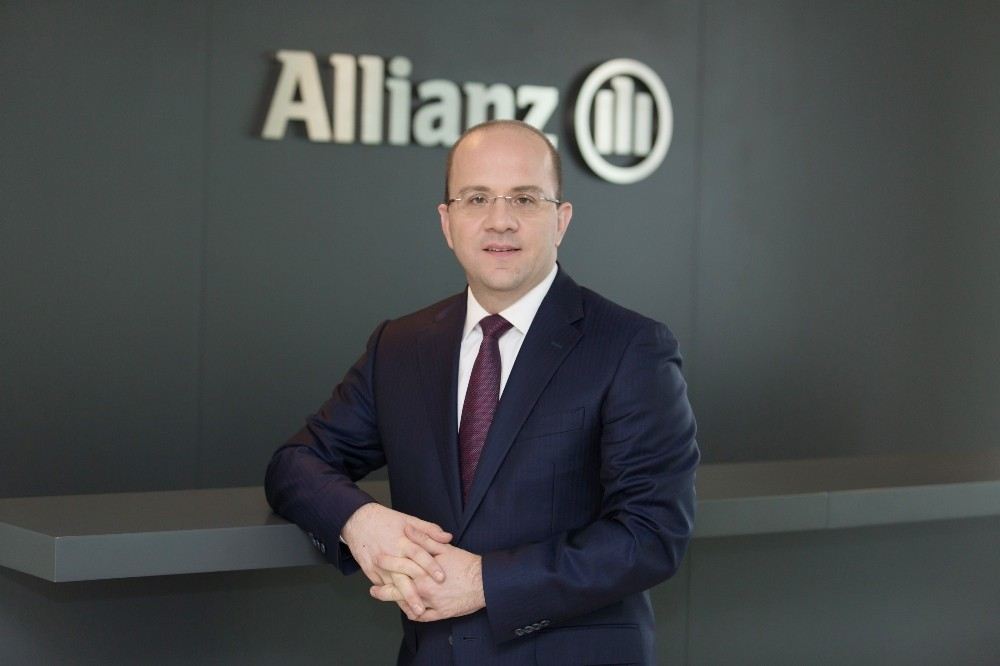 Allianz Türkiyenin Lider Koltuğunda Devir Teslim Yeni Yılda