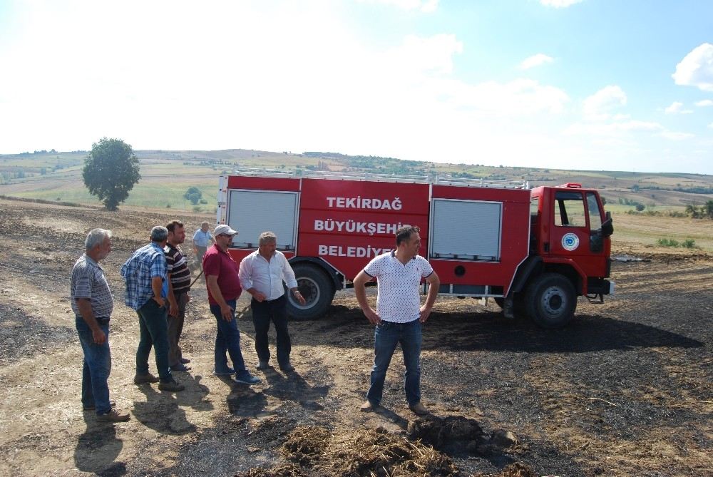 Arı Kovanları Yangında Küle Döndü