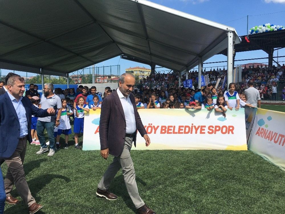 Arnavutköyde Yaz Spor Okulları Sona Erdi