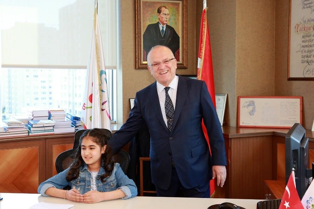 Ataşehirin 23 Nisanda Çocuk Belediye Başkanı Oldu