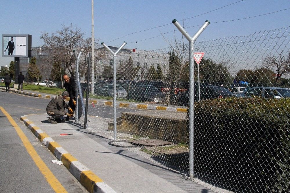 Atatürk Havalimanında Kapanma Hazırlıkları Başladı