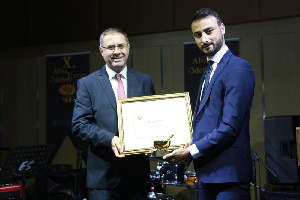 Avicenna 2019U Altın Havan Ödülü İle Kapatıyor