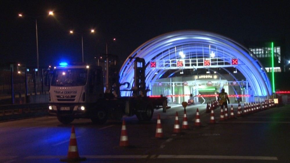 Avrasya Tüneli Ve Bazı Yollar Trafiğe Kapatıldı