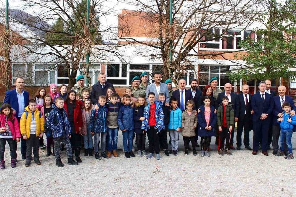 Bağcılar Belediyesinin Bosnada İnşa Ettiği 3. Türkçe Sınıfı Hizmete Açıldı