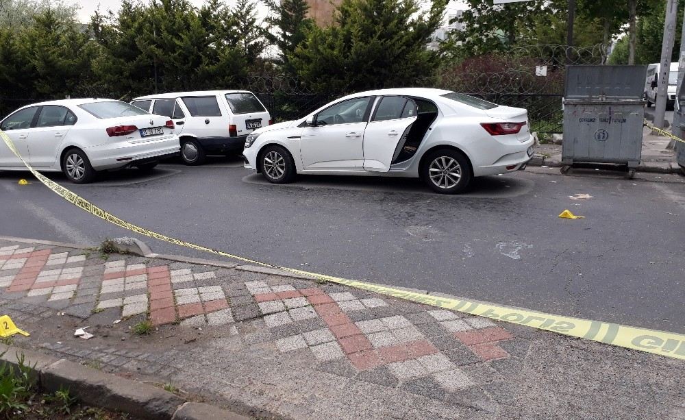 Bağcılarda Bankaya Para Yatıran İş Adamını Gasp Etmeye Çalıştılar