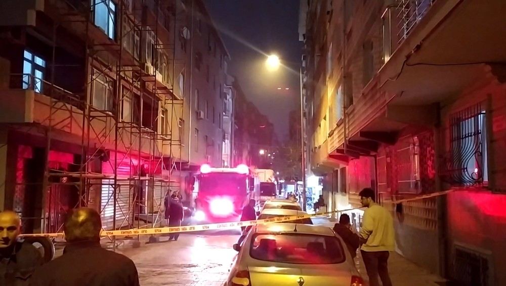 Bahçelievlerde Korkutan Yangın: 9 Kişi Dumandan Etkilendi