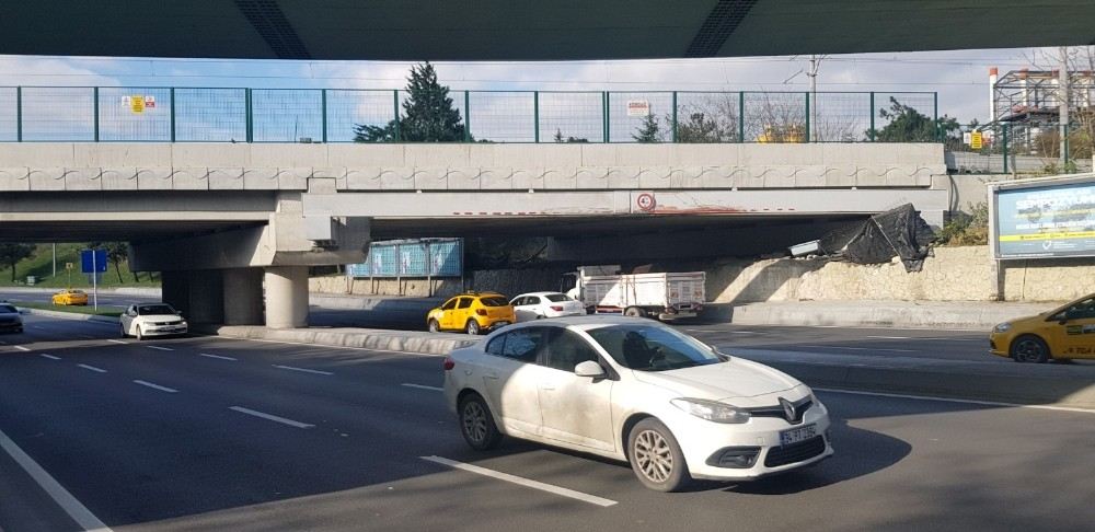 Bakırköy Sahil Yolunda Tüm Önlemlere Rağmen Kazalar Önlenemiyor