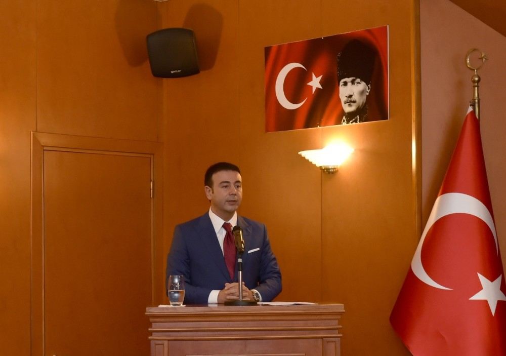 Başkan Akpolat, Beşiktaşın Yol Haritasını Açıkladı