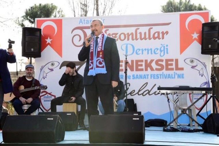 Başkan İsmail Erdem, Trabzonluların Hamsi Şölenine Katıldı