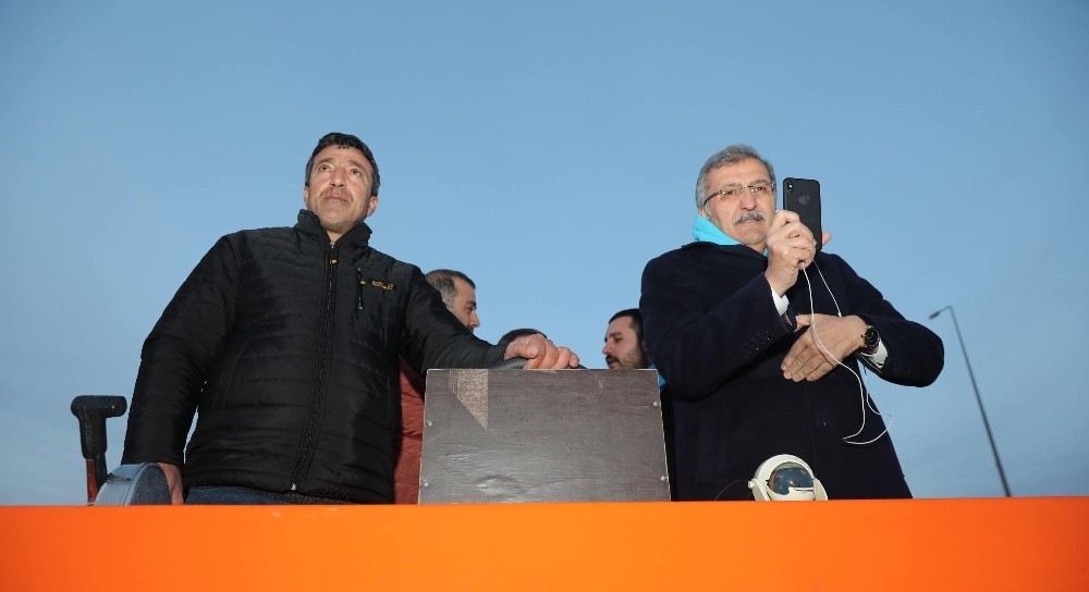 Başkan Murat Aydın Balıkçı Teknesiyle Riva Deresine Açıldı