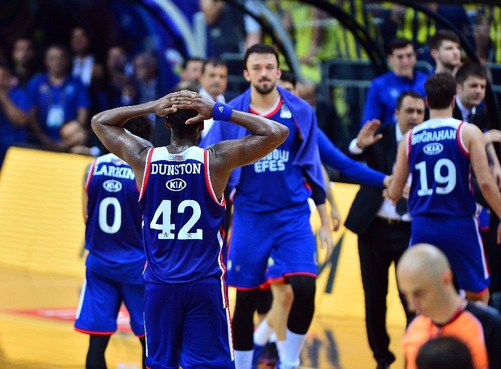 Basketbol Süper Liginde Şampiyon Son Maça Kaldı