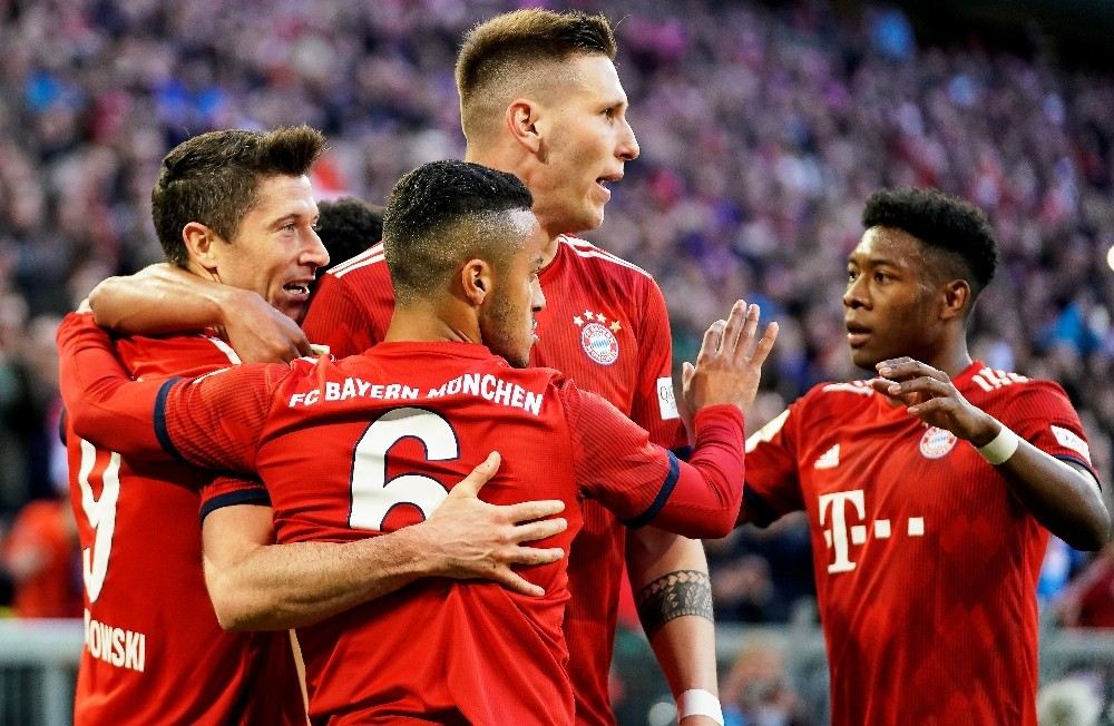 Bayern Münih Liderliği Aldı