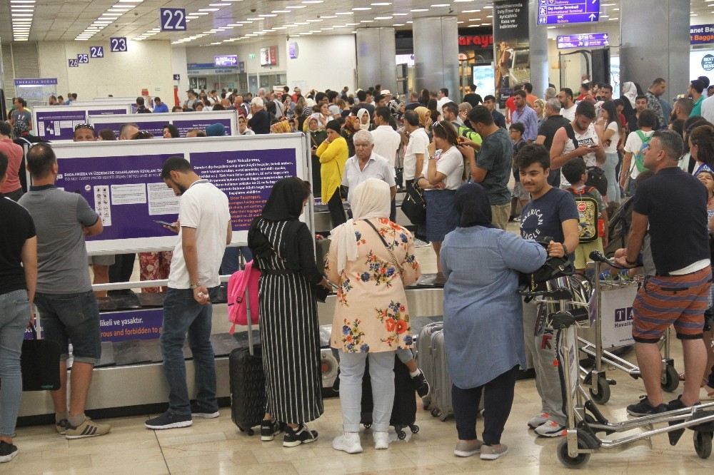 Bayram Dönüşü Yoğunluğu Erken Başladı