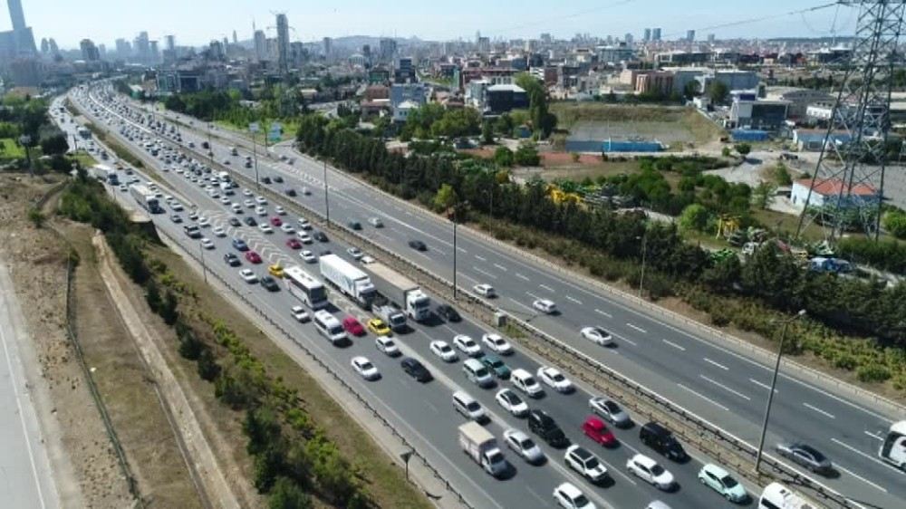 Bayram Tatili Başladı, İstanbul Trafiği Durma Noktasına Geldi