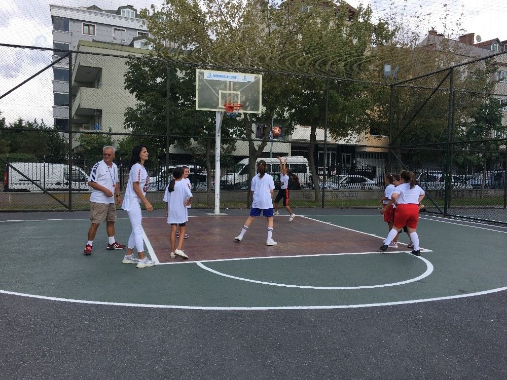 Bayrampaşada 3X3 Basketbol Turnuvasında Final Heyecanı Yaşandı