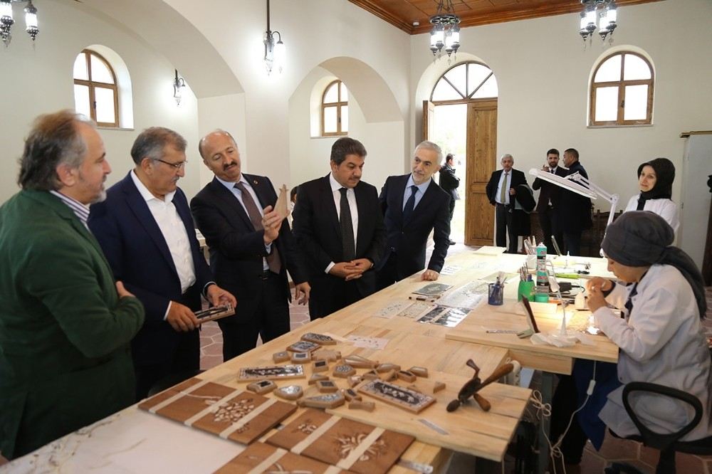 Belediye Başkanları İstanbulu Konuştu