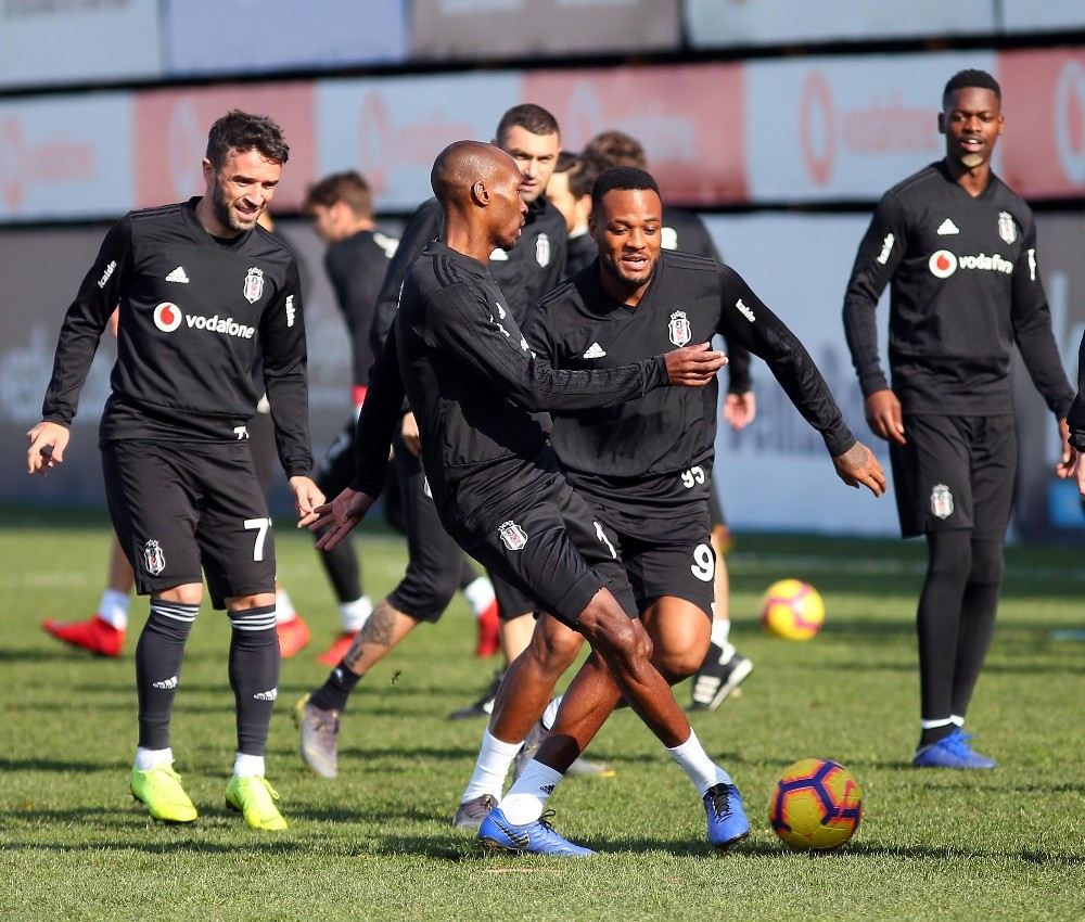 Beşiktaş, Antalyaspor Hazırlıklarını Sürdürdü