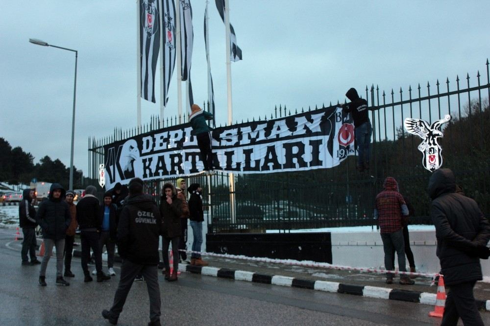 Beşiktaş Derbi İçin Yola Çıktı