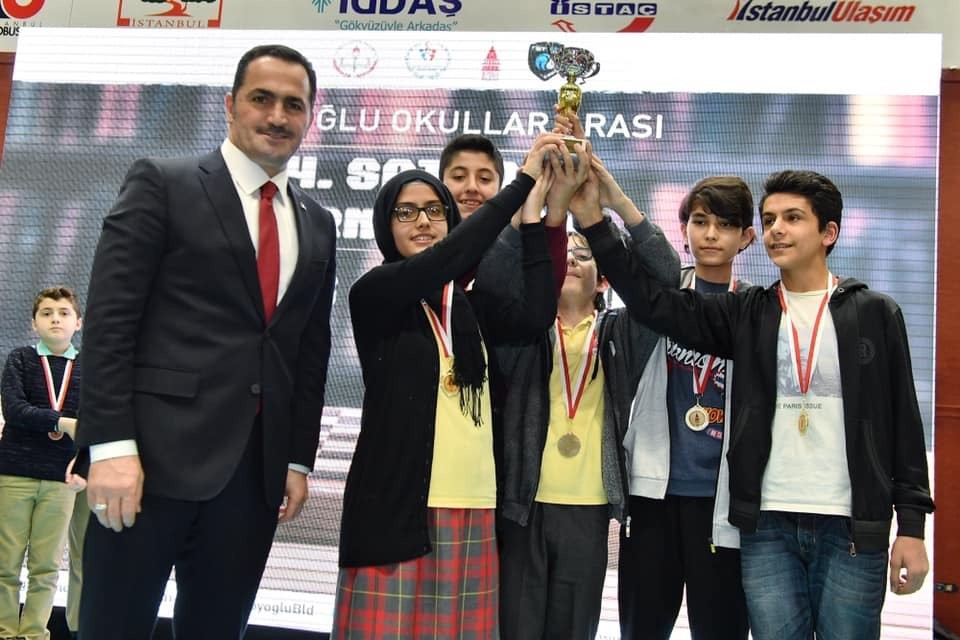Beyoğlu Okullar Arası Satranç Turnuvasının Galipleri Belli Oldu
