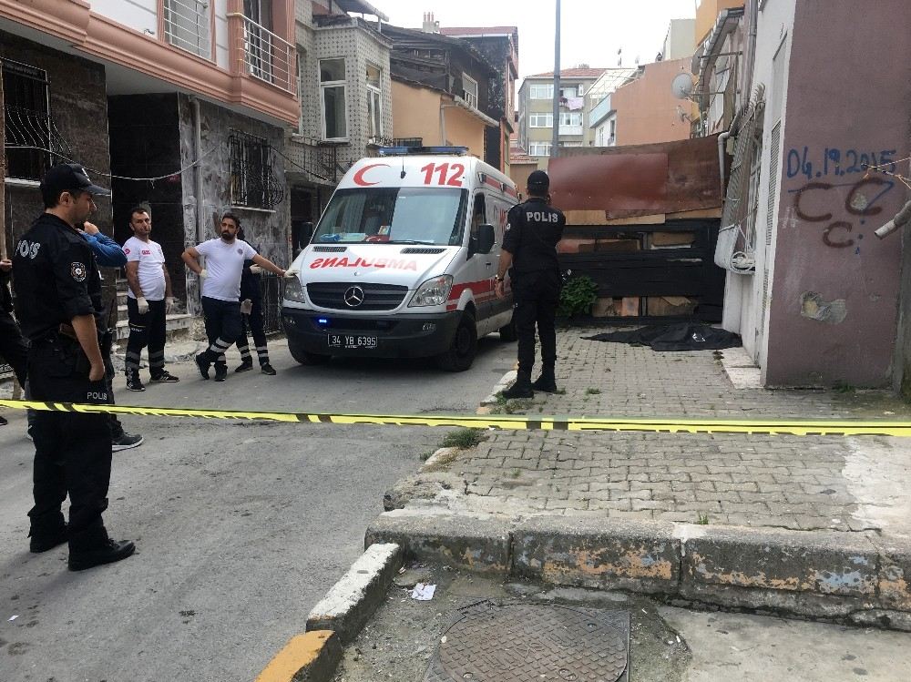 Beyoğlunda Feci Ölüm