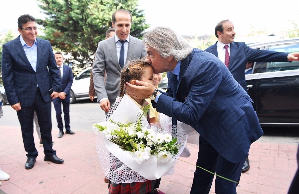 Beyoğlunda Yeni Eğitim Yılı Coşkuyla Başladı