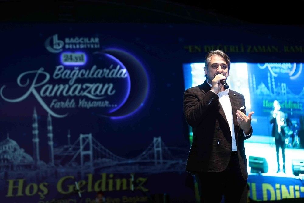 Boşnak Sanatçı Zeyd Şoto Ve Eşref Ziya Terzi Bağcılarda Konser Verdi