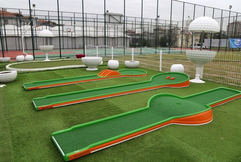 Büyük Atatürk Parkında Mini Golf Keyfi