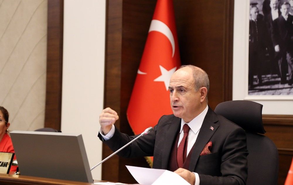 Büyükçekmecede Işıksız Tabela Kalmayacak