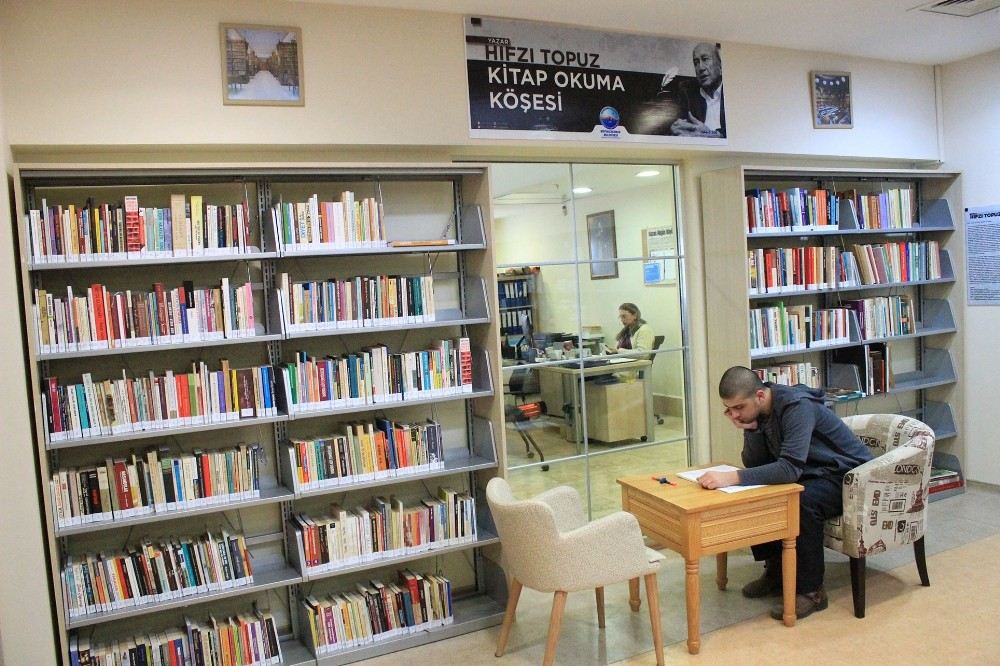 Büyükçekmeceye Bağışlanan 11 Bin 500 Kitap Köy Okullarına Gönderilecek