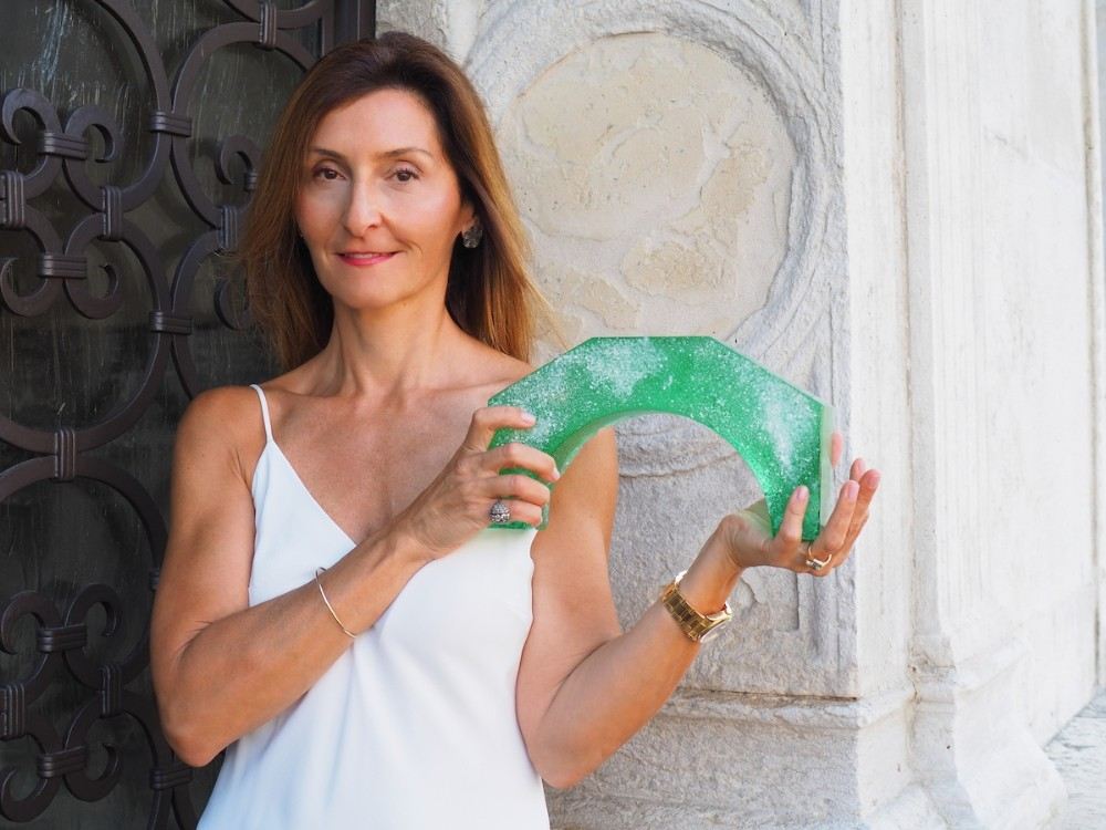 Cam Sanatçısı Felekşan Onarın Kısa Filmi Esma, Venedikte Görücüye Çıkıyor