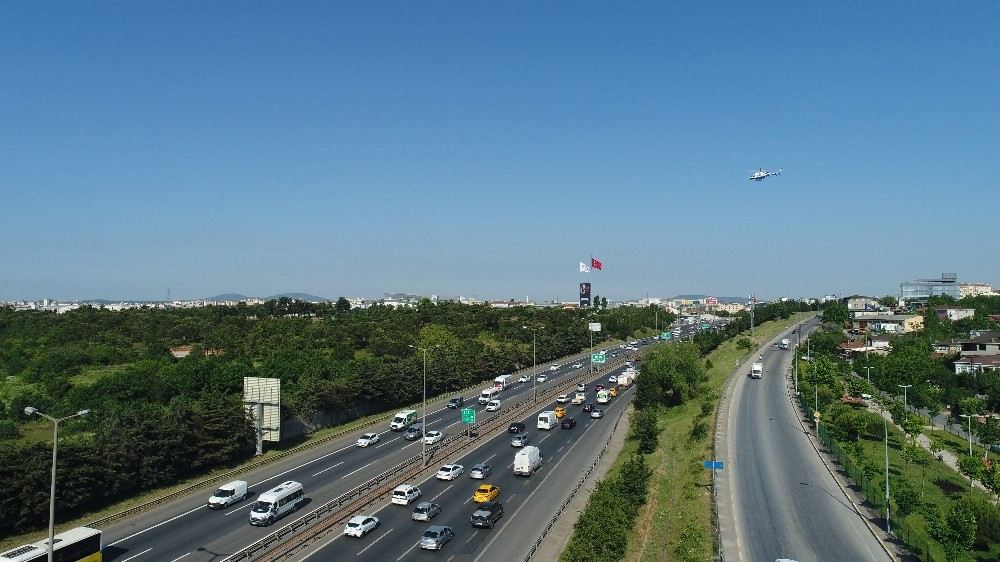 Çamlıca Gişelerdeki Yoğunluk Havadan Görüntülendi